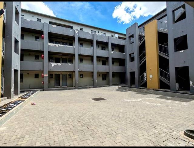 2 BEDROOM APARTMENT FOR SALE IN FLEURHOF